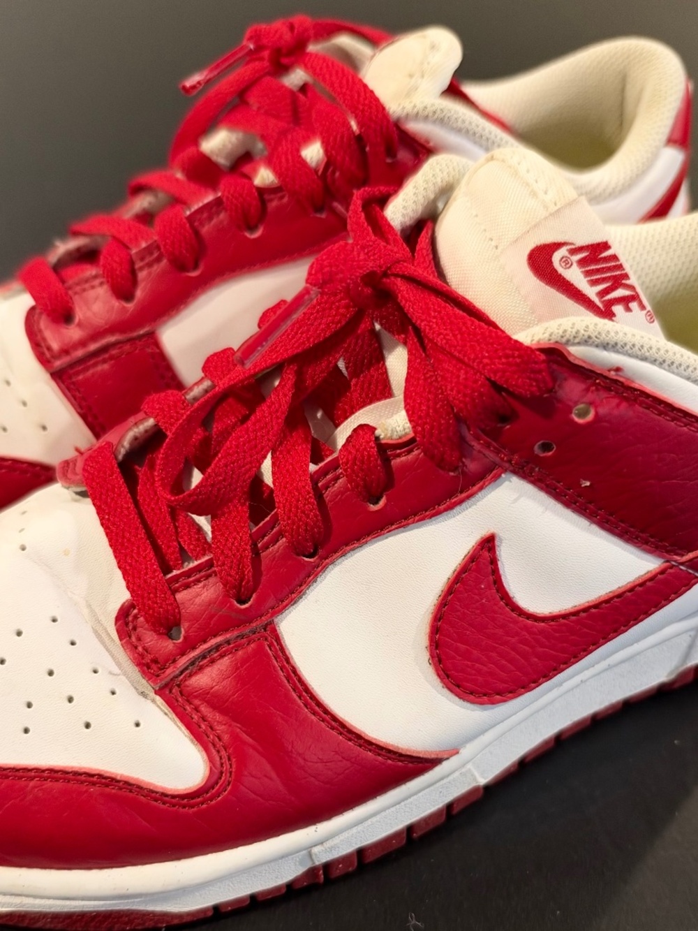 Nike Dunk Low Red White